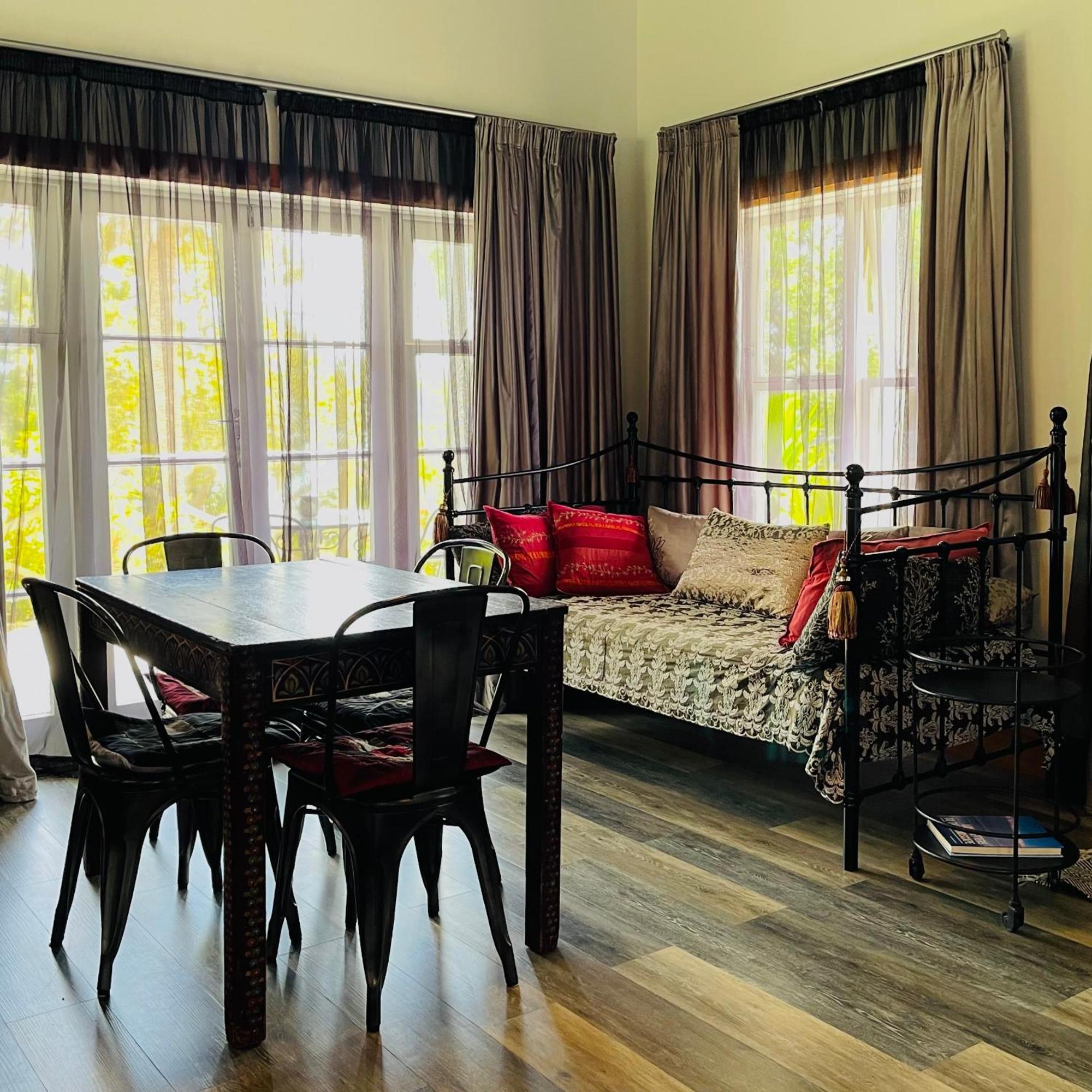 Marriners Luxury Guesthouse Rawene ภายนอก รูปภาพ